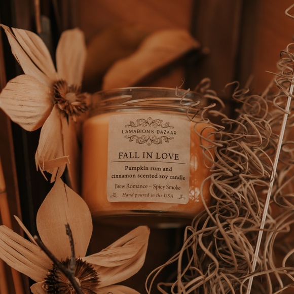 FALL IN LOVE- Pumpkin Rum Cinnamon Scented Candle - 100% Soy- Made to Order - Picture 2 of 6